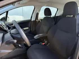 Peugeot 208 (2019) thumbnail 11