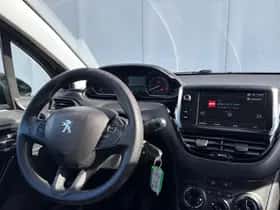 Peugeot 208 (2019) thumbnail 13