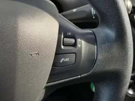 Peugeot 208 (2019) thumbnail 17