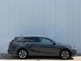 Kia Ceed (2025) thumbnail 4