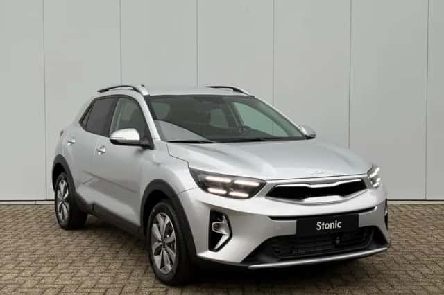 Kia Stonic (2025) thumbnail 3
