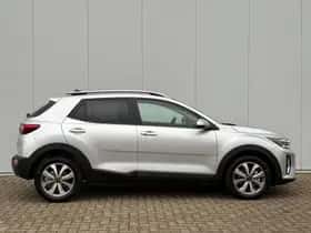 Kia Stonic (2025) thumbnail 4