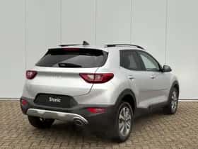 Kia Stonic (2025) thumbnail 5