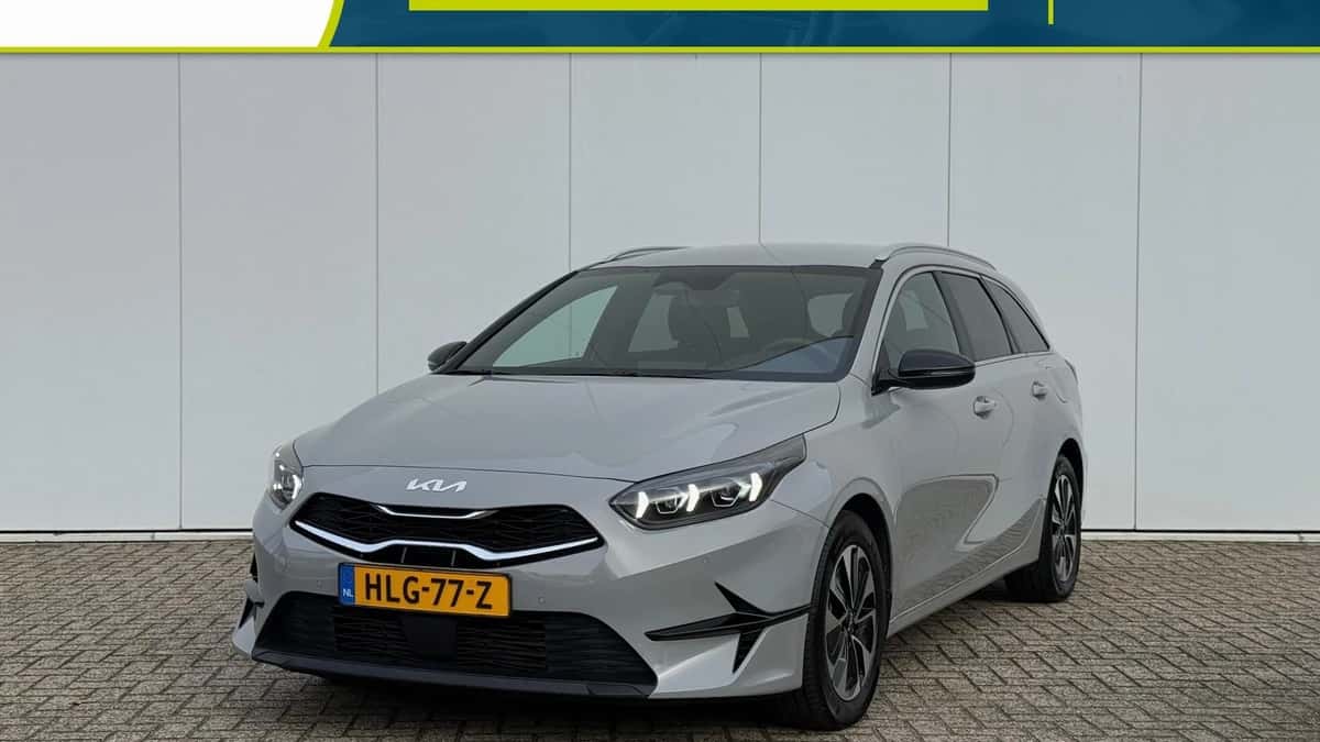 Kia Ceed Sportswagon (2025) — foto 1