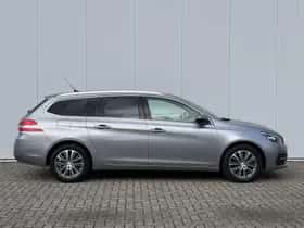 Peugeot 308 (2021) thumbnail 4