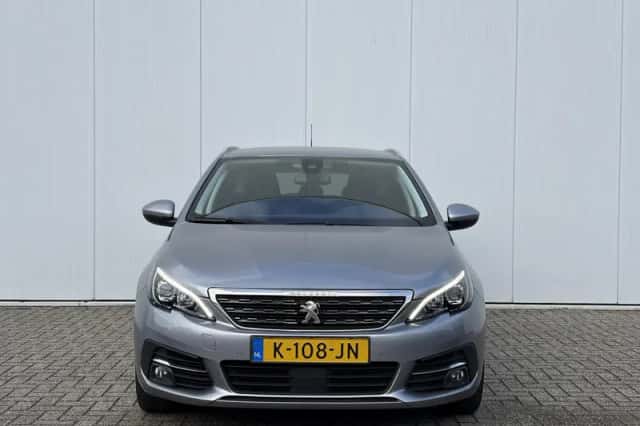 Peugeot 308 (2021) thumbnail 2