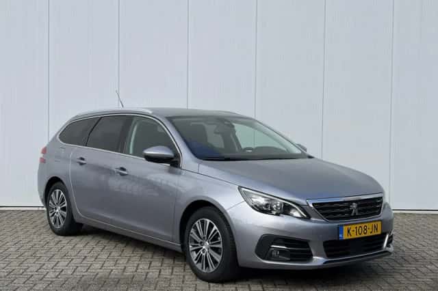 Peugeot 308 (2021) thumbnail 3