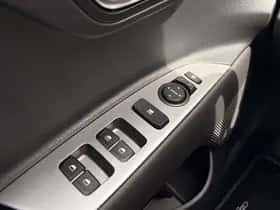 Kia Stonic (2025) thumbnail 32