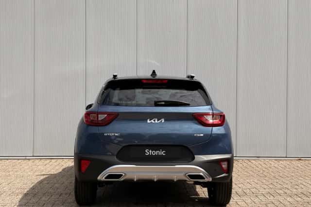 Kia Stonic (2025) thumbnail 6