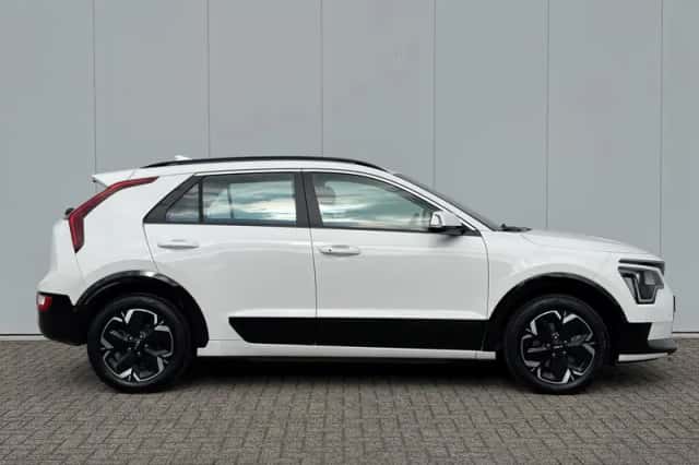 Kia Niro EV (2022) thumbnail 5