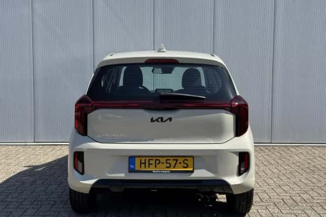 Kia Picanto (2025) thumbnail 6