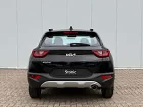 Kia Stonic (2025) thumbnail 6