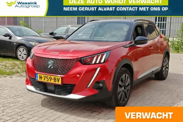 Peugeot e-2008 (2021) thumbnail 1