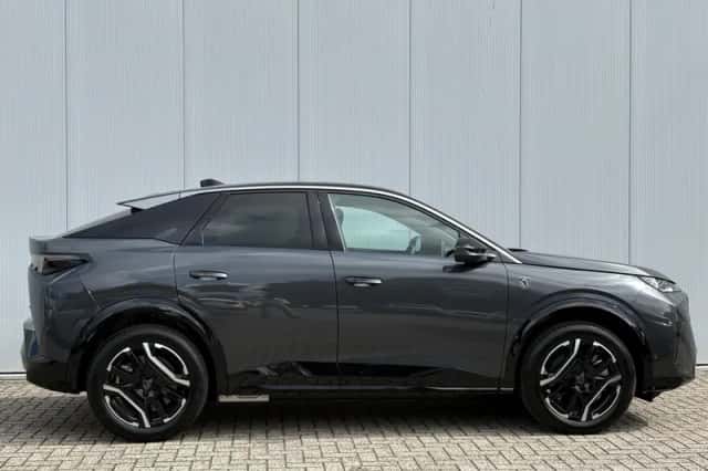 Peugeot e-3008 (2026) thumbnail 4