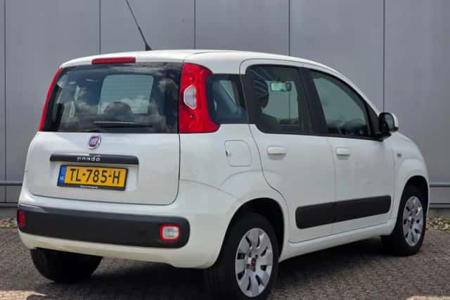 Fiat Panda (2018) thumbnail 6
