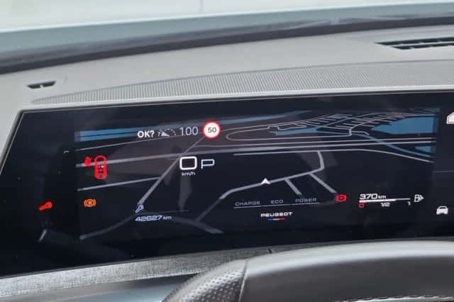 Peugeot 3008 (2024) thumbnail 12