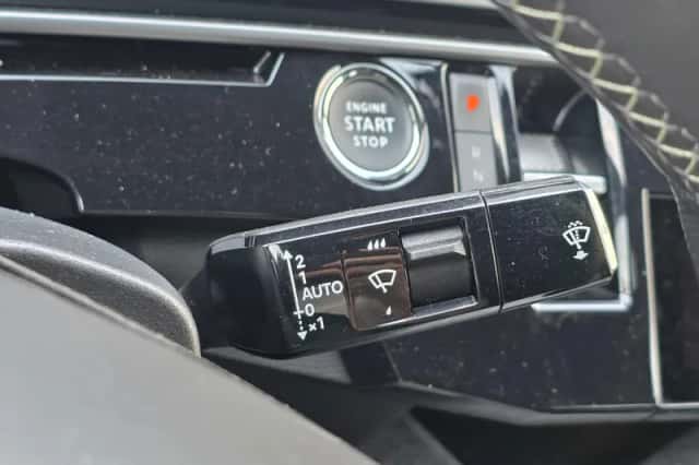Peugeot 3008 (2024) thumbnail 17