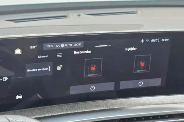 Peugeot 3008 (2024) thumbnail 22