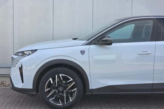 Peugeot 3008 (2024) thumbnail 31