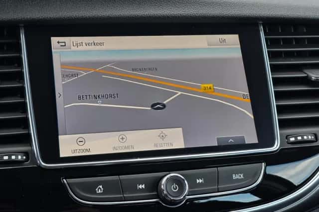 Opel Mokka (2017) thumbnail 16