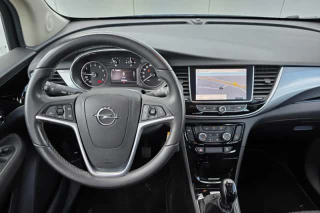 Opel Mokka (2017) thumbnail 10