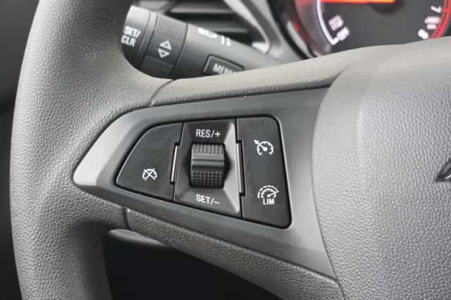 Opel Karl (2017) thumbnail 14