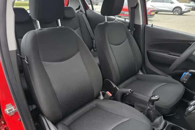 Opel Karl (2017) thumbnail 21