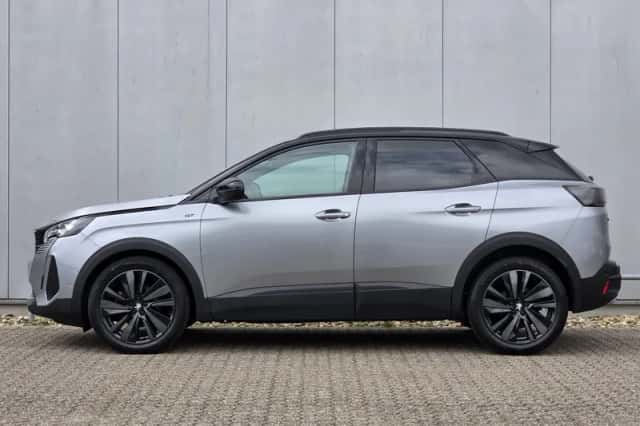 Peugeot 3008 (2023) thumbnail 3