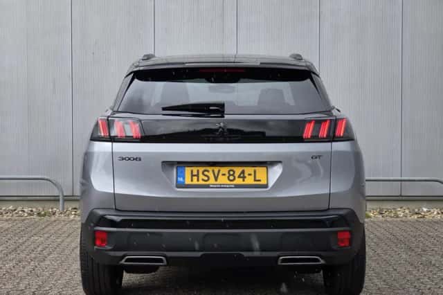 Peugeot 3008 (2023) thumbnail 5
