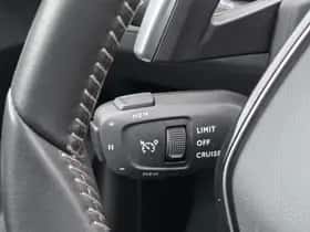 Peugeot 3008 (2021) thumbnail 15