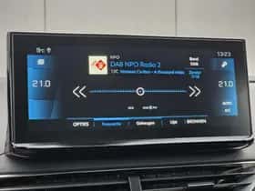 Peugeot 3008 (2021) thumbnail 19