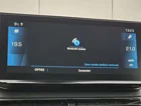 Peugeot 3008 (2021) thumbnail 24