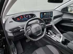 Peugeot 3008 (2021) thumbnail 8