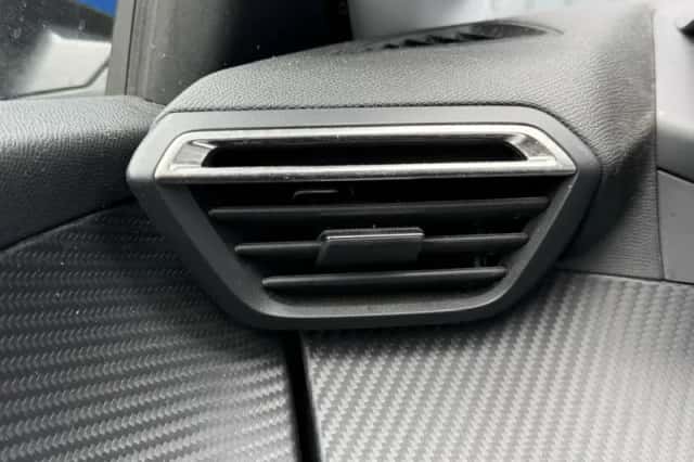 Peugeot 208 (2020) thumbnail 19