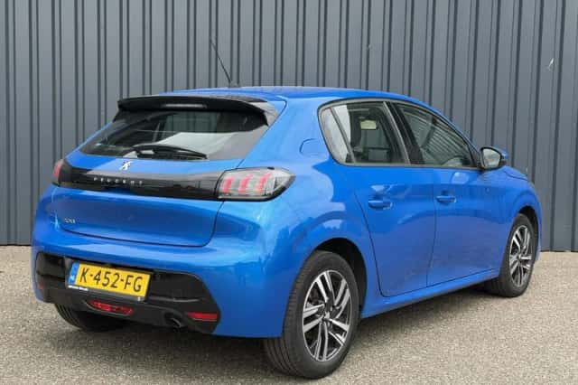 Peugeot 208 (2020) thumbnail 3