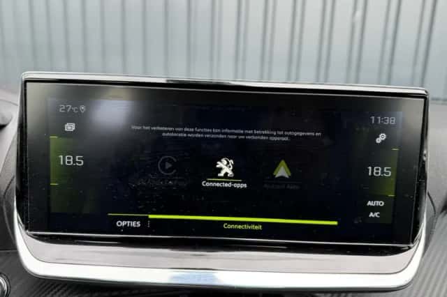 Peugeot 208 (2020) thumbnail 26