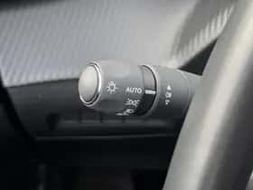 Peugeot e-208 (2024) thumbnail 17