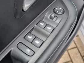 Peugeot 208 (2021) thumbnail 12