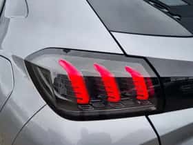 Peugeot 208 (2021) thumbnail 15