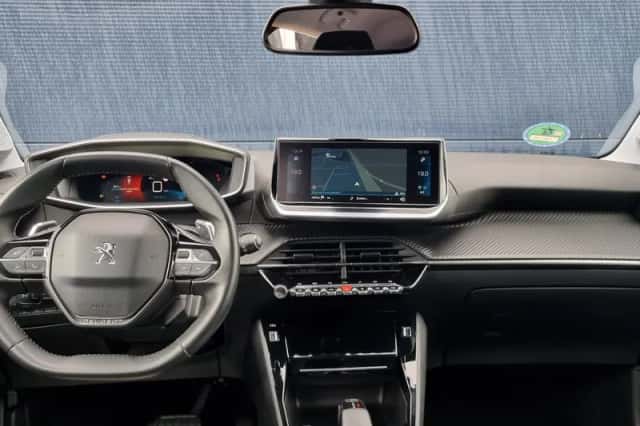 Peugeot 208 (2021) thumbnail 20