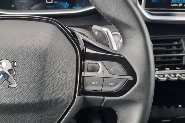 Peugeot 208 (2021) thumbnail 23