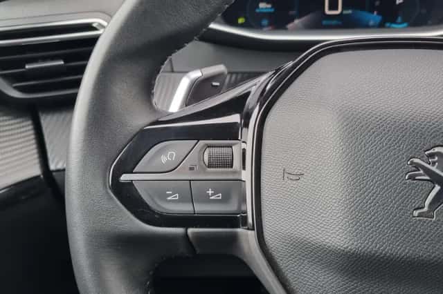 Peugeot 208 (2021) thumbnail 24