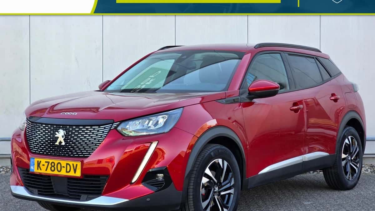 Peugeot 2008 (2021) — foto 1