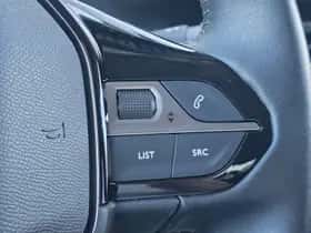 Peugeot 2008 (2021) thumbnail 19