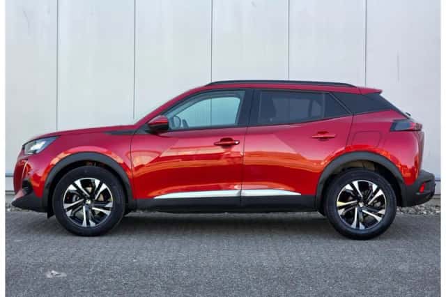 Peugeot 2008 (2021) thumbnail 3