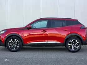 Peugeot 2008 (2021) thumbnail 3