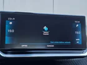 Peugeot 2008 (2021) thumbnail 25