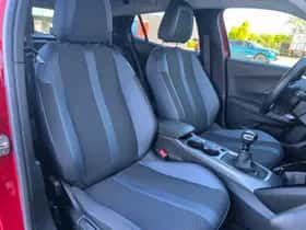 Peugeot 2008 (2021) thumbnail 29