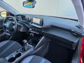 Peugeot 2008 (2021) thumbnail 30