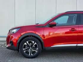Peugeot 2008 (2021) thumbnail 31